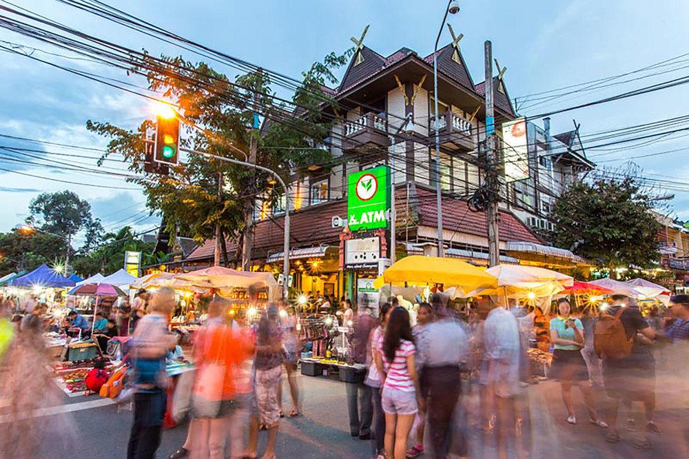 Parasol Inn Chiang Mai Old City Hotel Exterior photo